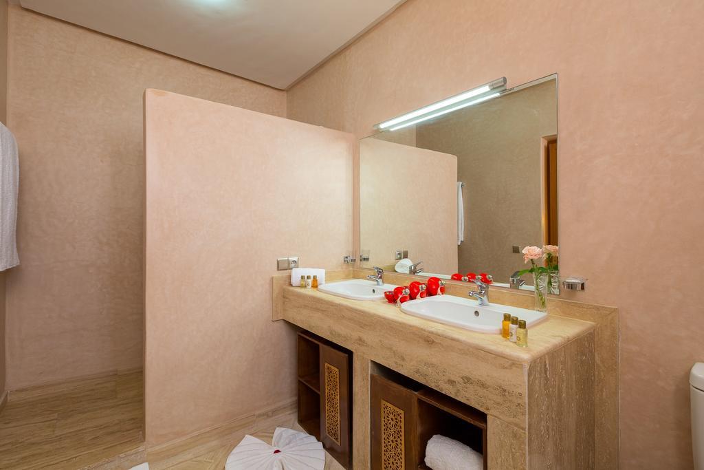 La Palmeraie De L'Atlas Ouled Jelal Exterior foto